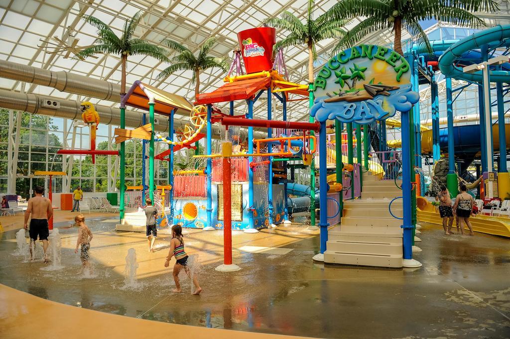 Big Splash Adventure Hotel And Indoor Water Park Френч Лик Екстериор снимка